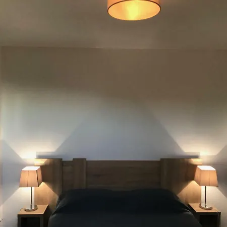 T2 Duplex Valentin Plage Apartment *